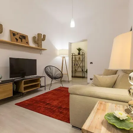 Daire Lovely New Home, Trastevere! Roma