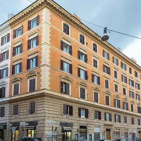 Lovely New Home, Trastevere! Daire